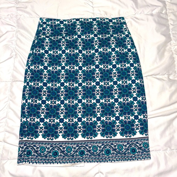 Boden Dresses & Skirts - Boden Size 6 Regular Patterned Pencil Skirt Blue Geometric Print